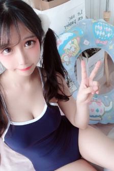 女人脱裤子让男生桶